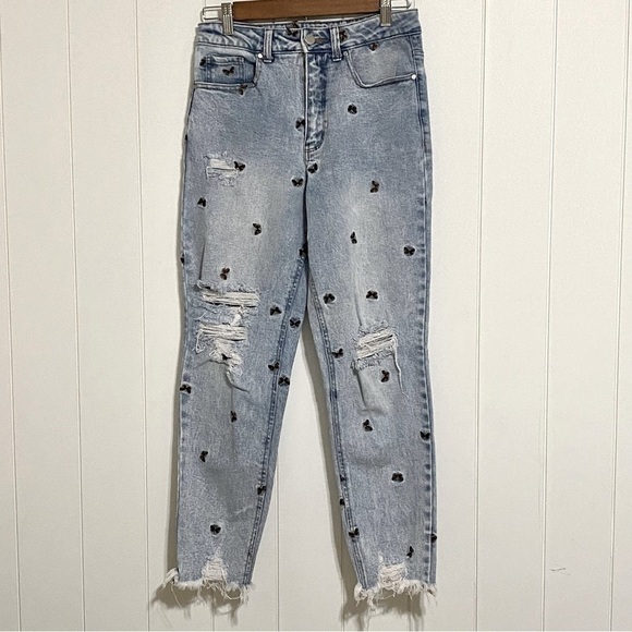 MATERIAL Girl Butterfly Embroidered Distressed Jeans size 5 - Picture 3 of 11